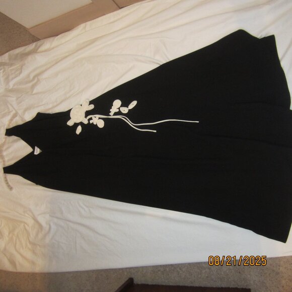 Together  Black and White Appliqued and Beaded Evening Dress - Picture 1 of 3